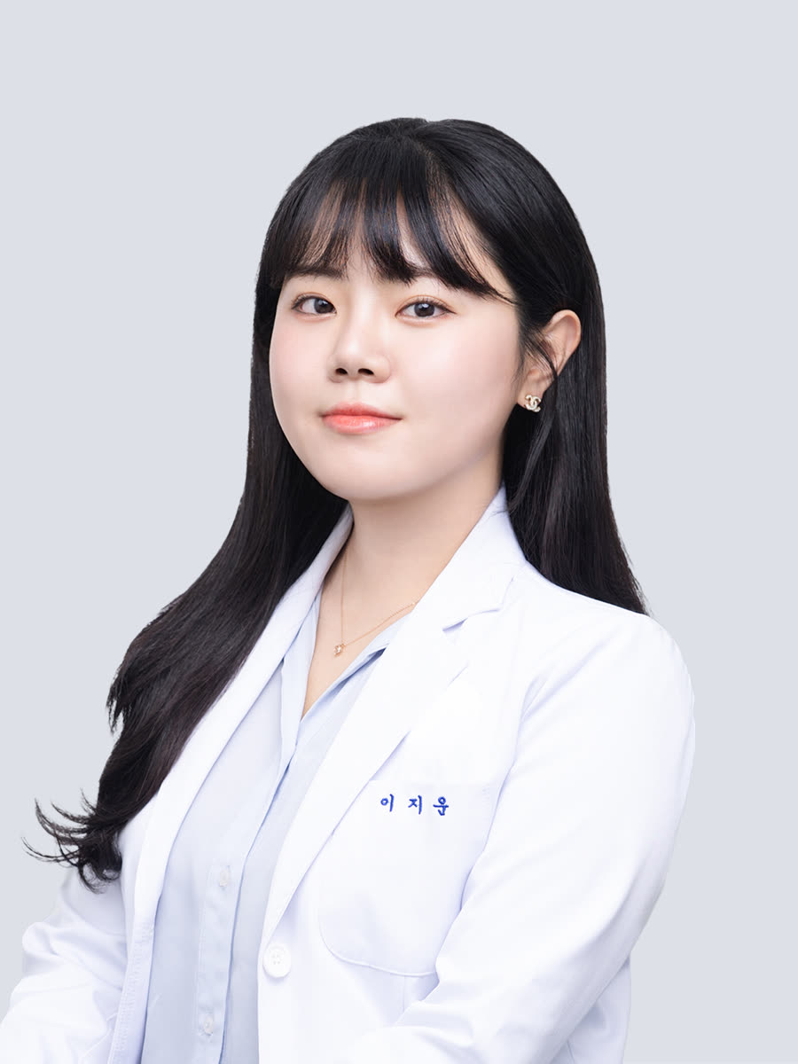 Dr. Lee Ji-woon — Doctor, LOVAE dermatology clinic Hongdae