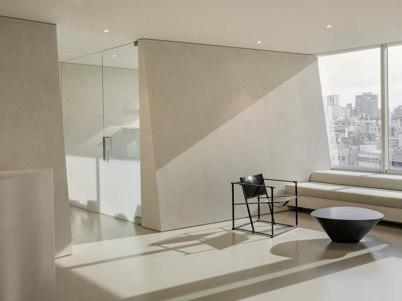 LOVAE dermatology clinic Hongdae interior — seoul skin clinic, skin clinic korea (7/12)
